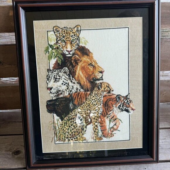 Gold Collection Great Cats FINISHED Framed Cross Stitch HUGE 23" x 19" RARE 🦁